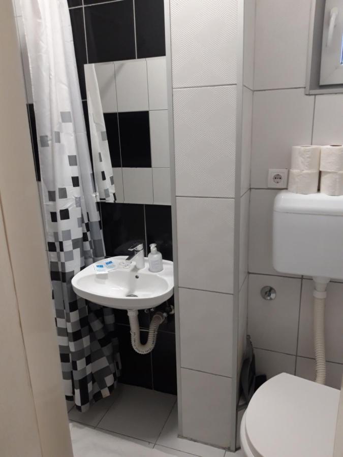 Apartmán Lilishouse Prenociste Bělehrad Exteriér fotografie